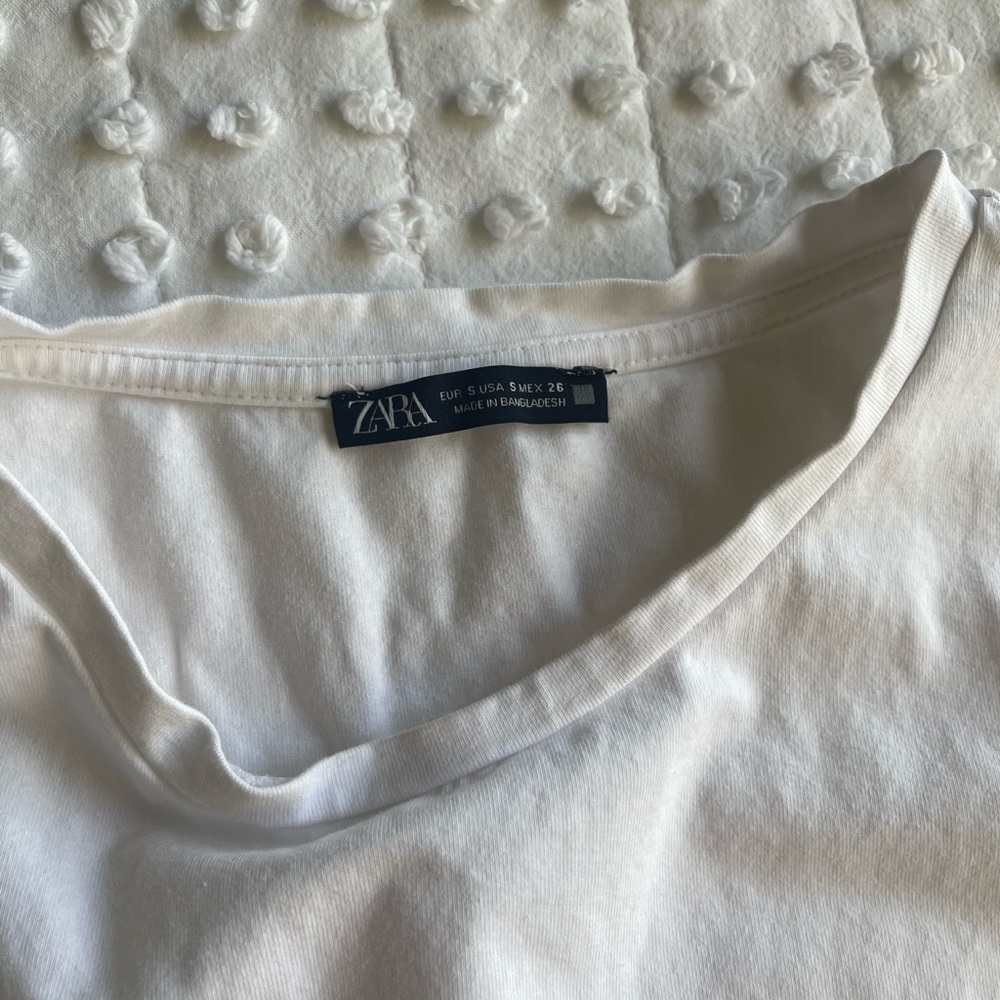 zara basic white tee - Picture 2 of 3